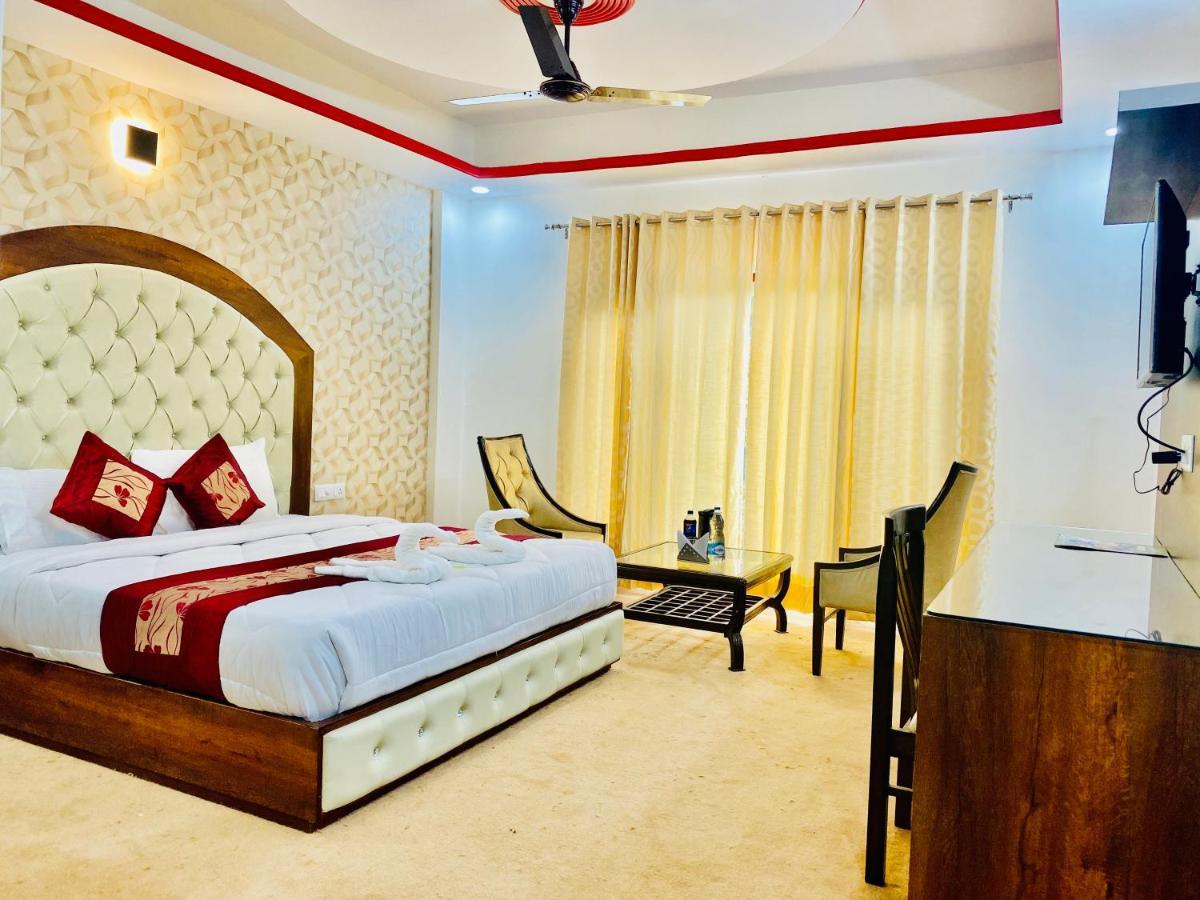 Royal Green Mashobra - Mountain And Valley View Rooms ชิมลา ภายนอก รูปภาพ
