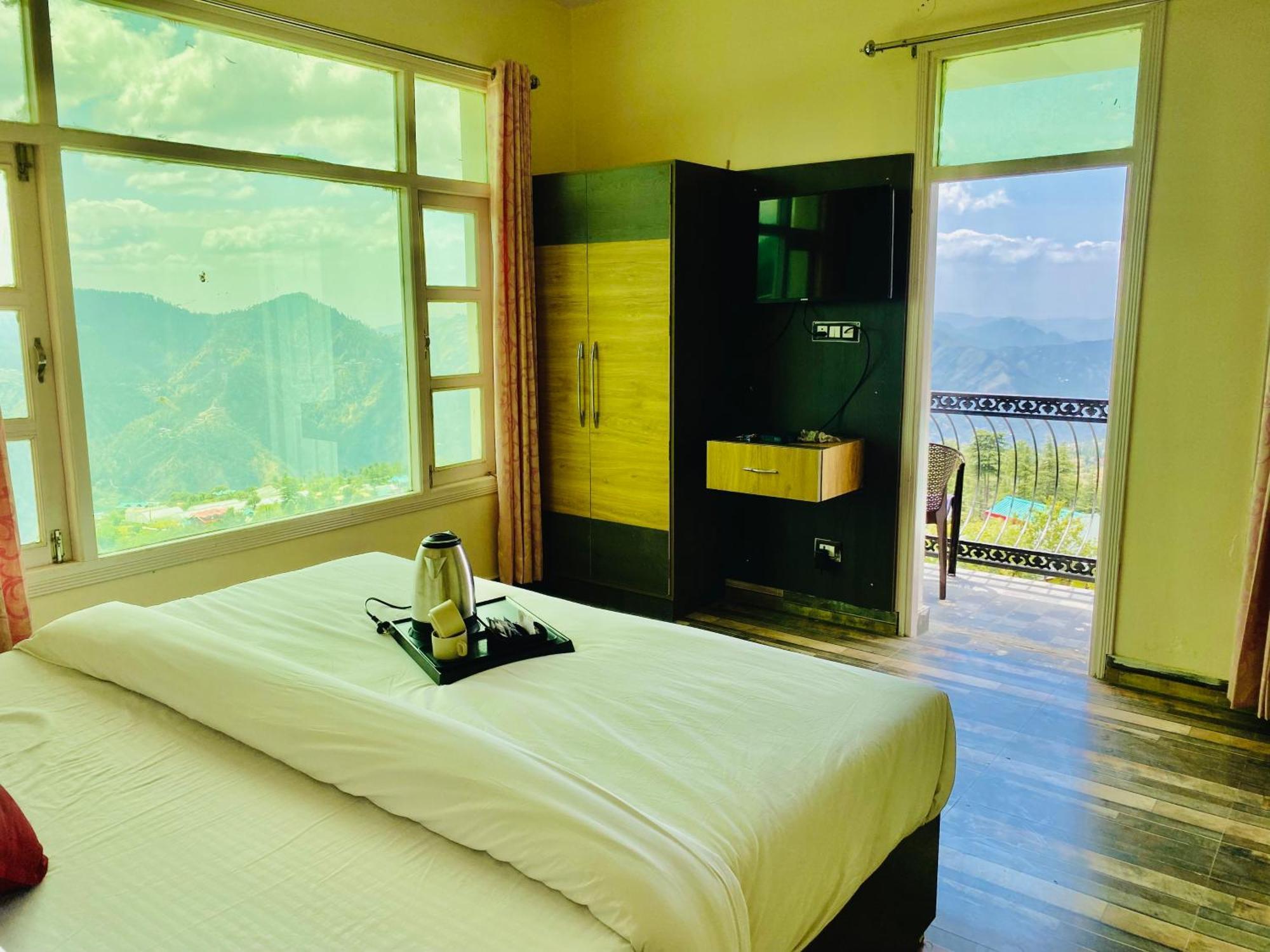 Royal Green Mashobra - Mountain And Valley View Rooms ชิมลา ภายนอก รูปภาพ