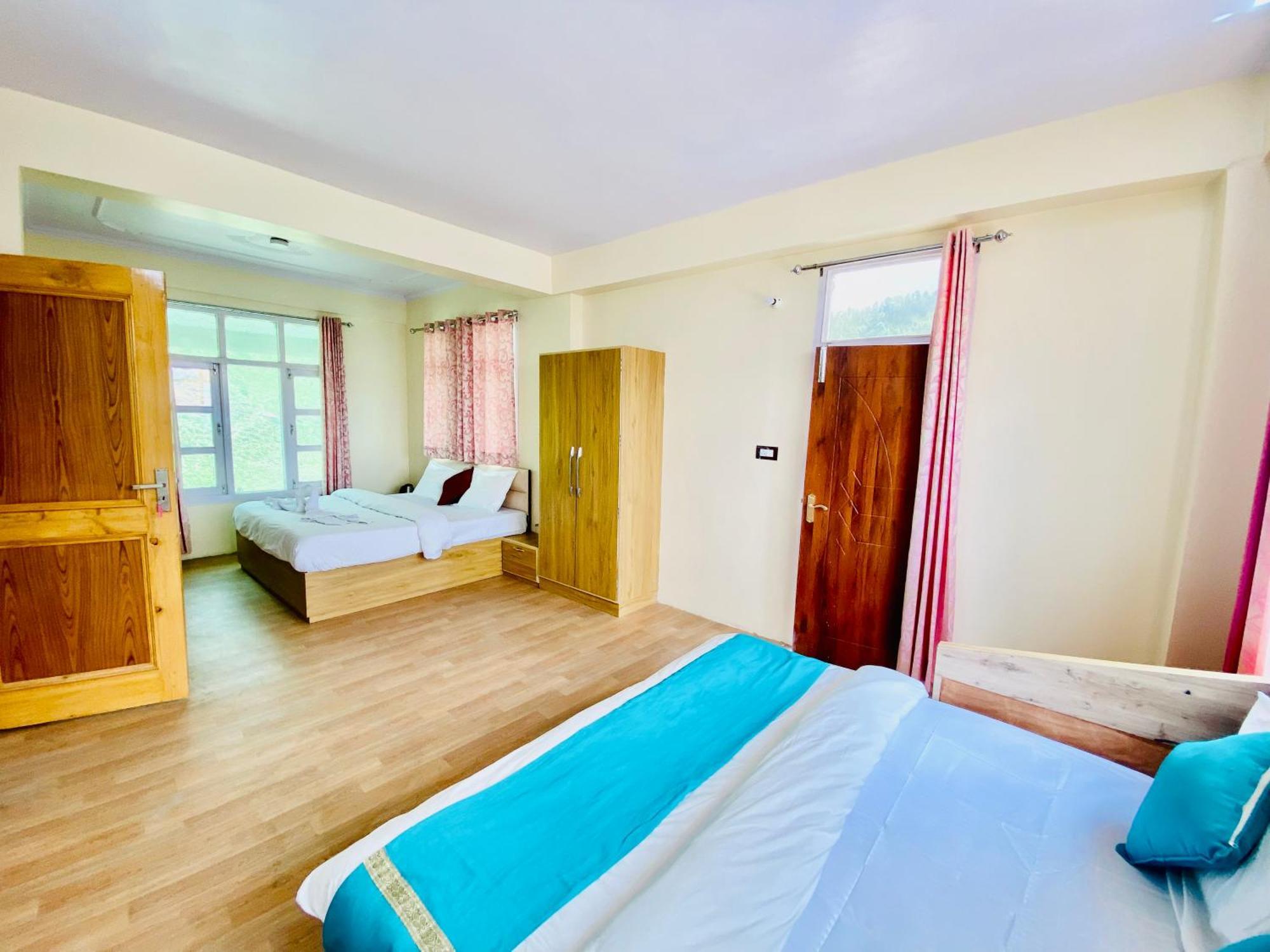Royal Green Mashobra - Mountain And Valley View Rooms ชิมลา ภายนอก รูปภาพ
